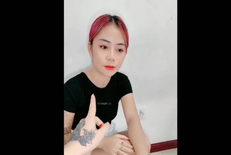 【師大校花】宿舍好多學生妹，被一群社會渣男到處操_2